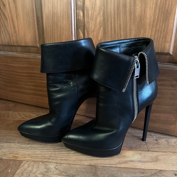 Saint Laurent Janis platform zip boot - Picture 4 of 14